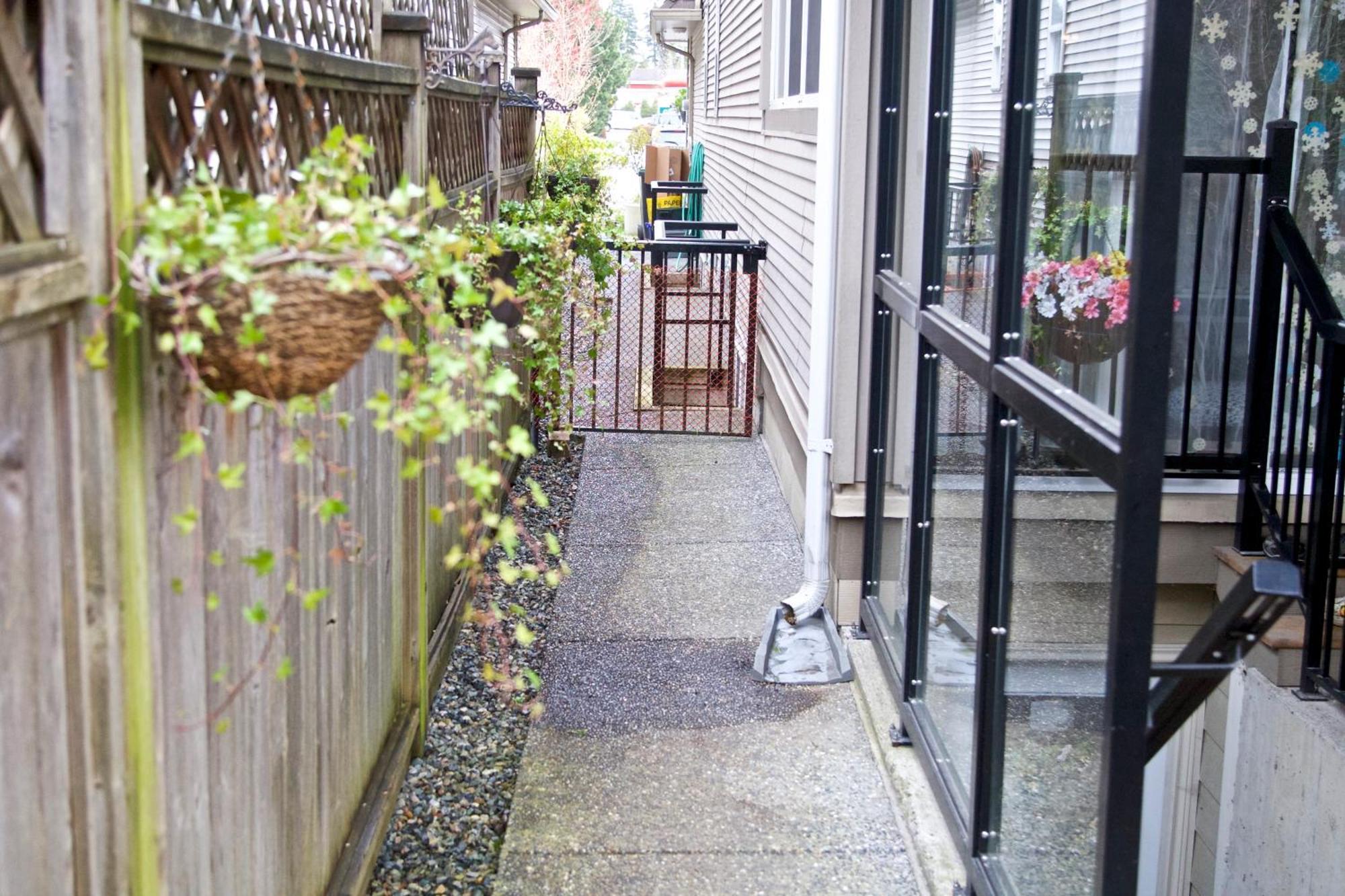 Scorpio House Langley Room B Exterior foto